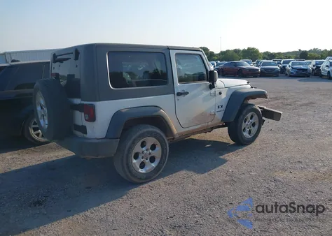 2008 Jeep Wrangler X z USA, uszkodzony, nr VIN 1J8FA24118L594588